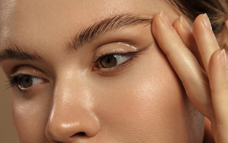 Amazin U - Tear Trough Filler Treatment