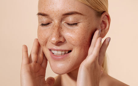 Amazin U - Undefined Jawline